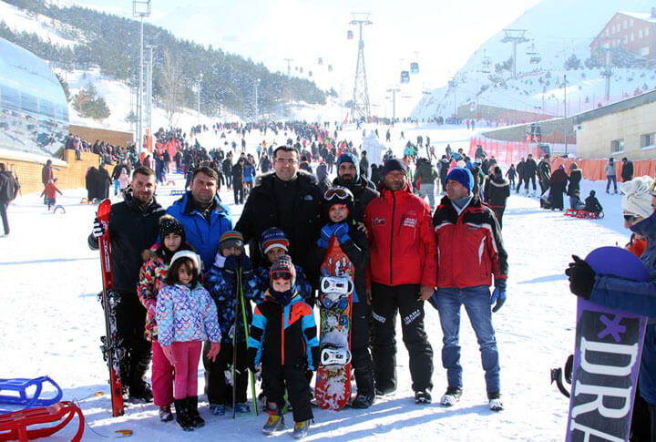 Valiler Erzuruma ve Palandöken Kayak Merkezine Hayran Kaldılar
