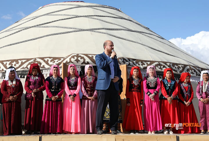 Erzurum Türk Oyunları