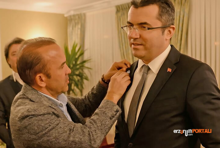 B.B. Erzurumspor Teknik Direktörü Özdilek'ten Vali Ziyareti