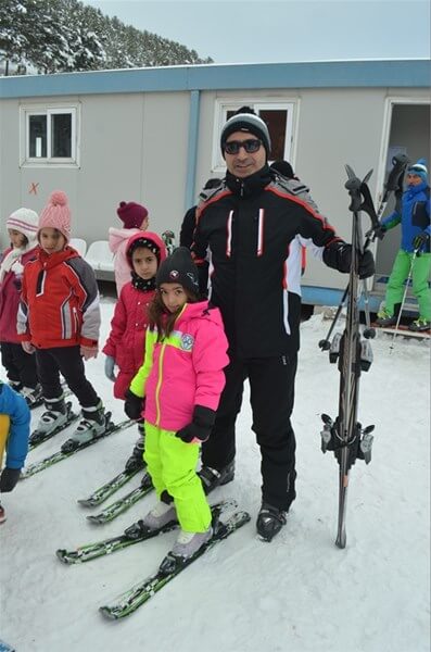 Gençlik spor kayakçı Erzurum