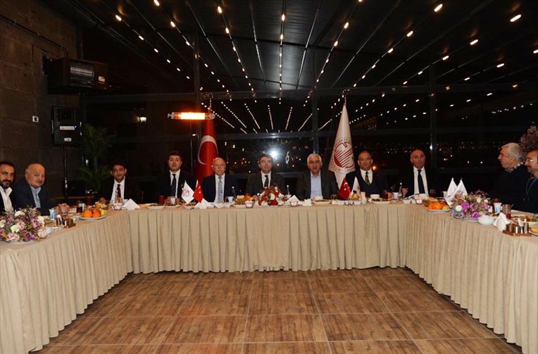 Erzurum Ekonomisinin Bel Kemiğinde İl Protokolü ve Sanayiciler Bir Araya Geldi