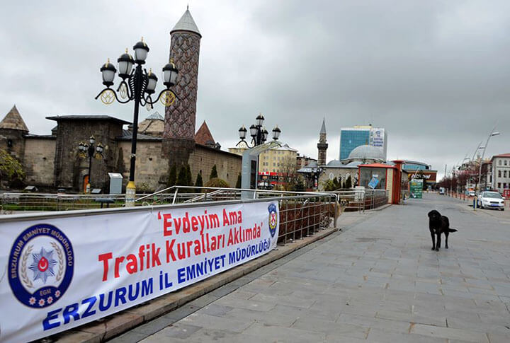 Erzurum'un Aralarında Olmadığı 15 İlde 4 Gün Sokağa Çıkma Yasağı Gündemde!