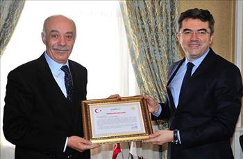 Erzurum Valisi, Lütfü Yücelik’e Teşekkür Etti!