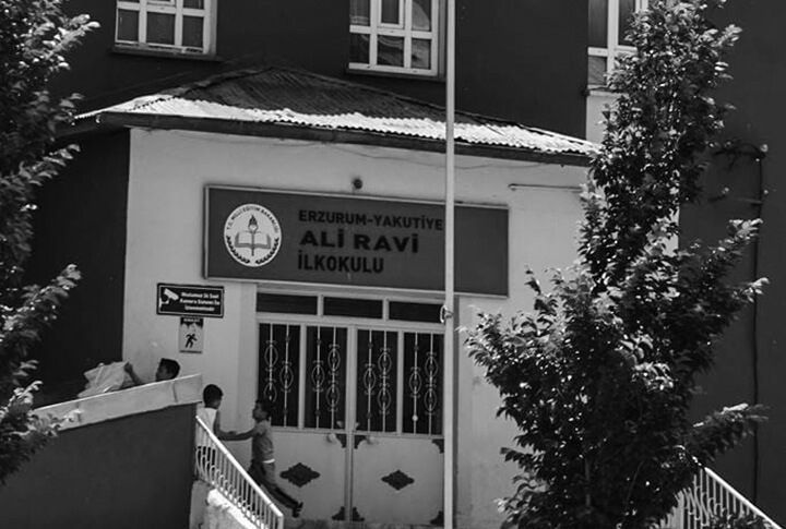 Ali Ravi İlkokulunu Erzurum'da Bilmeyen Yok, Peki Ali Ravi Kimdir?