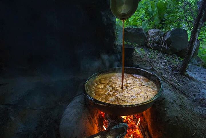 Organik Tortum, Uzundere, Olur, İspir, Pekmezleri Nasıl Yapılır ve Faydaları Nelerdir?