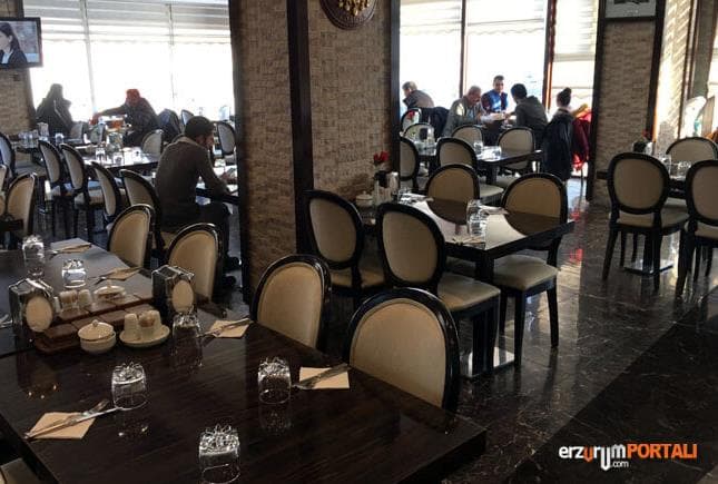 Kebapçı Oktay Usta