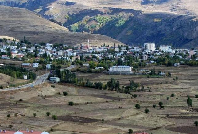 Örtülü Köyü'nde Günümüze Şenkaya İlçesinin Kuruluş Hikayesi