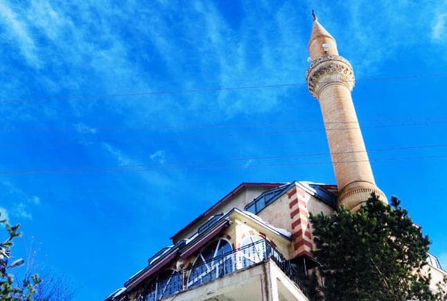 Hz. Peygamberin Sancaktarı Abdurrahman Gazi Hz. Türbesi