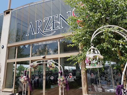 Arzen Park