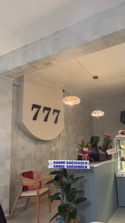 777 seven points cafe&bistro