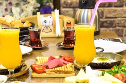 Academy Station Cafe