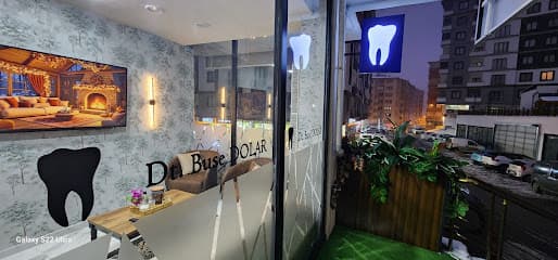 Diş Hekimi Buse Dolar