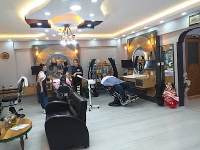 İzz Hair By Studio
