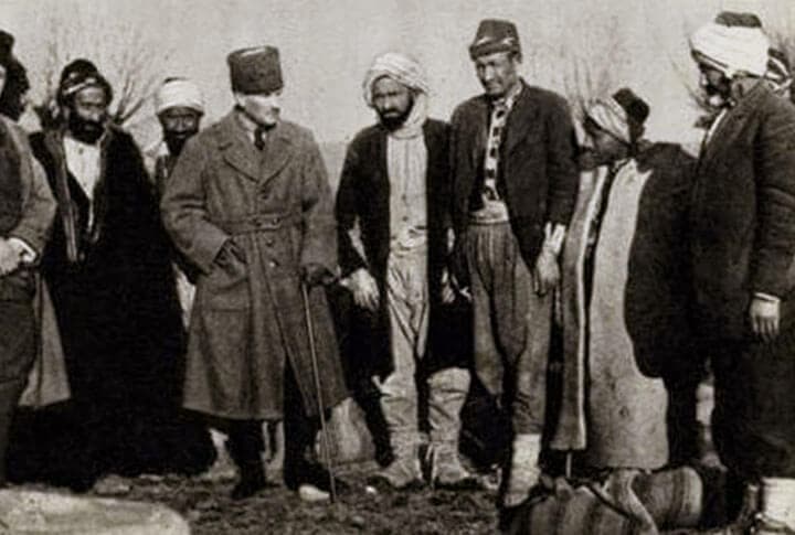 Atatürk'e 'Bu milletle neler yapılmaz!' Dedirten Erzurumlu Mevlüt Ağa