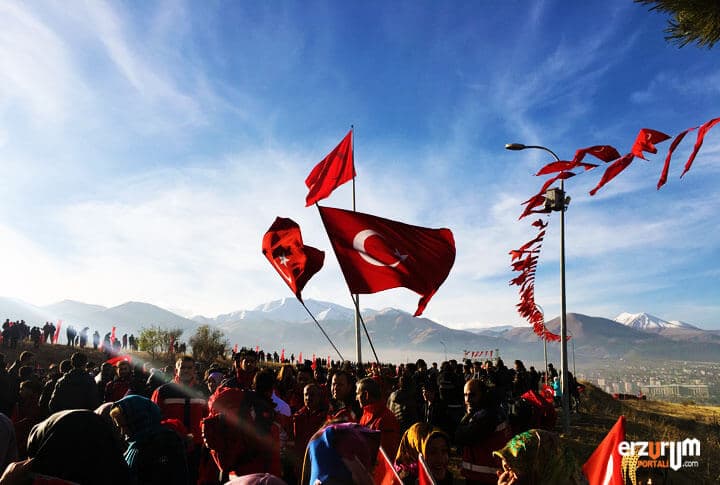 Ecdada Saygı Yürüyüşü Resimleri
