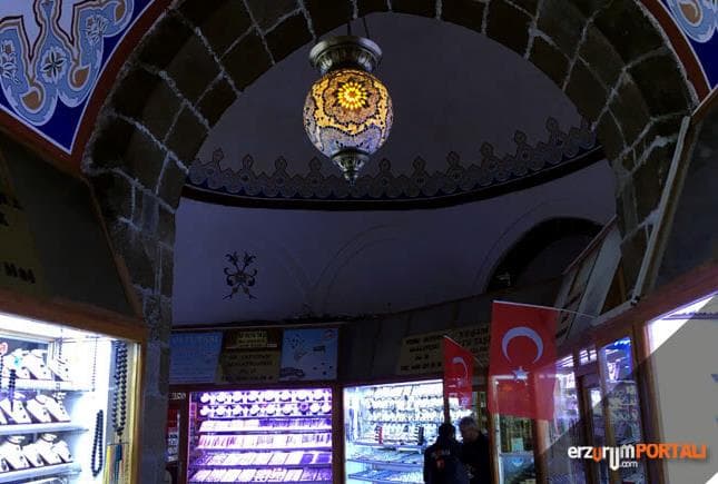 Rüstem Paşa Kervansarayı (TAŞHAN)