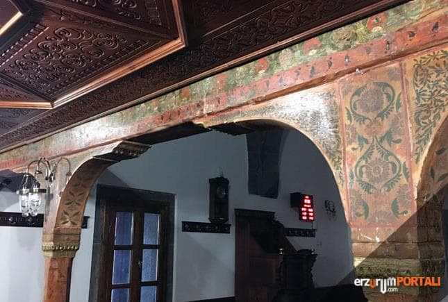 Erzurum'un İşgalinden Kalma Kurşun İzlerinin Bulunduğu Bakırcı Cami