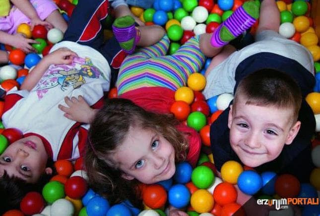 Altın Çocuk Kreş ve Gündüz Bakım Evi