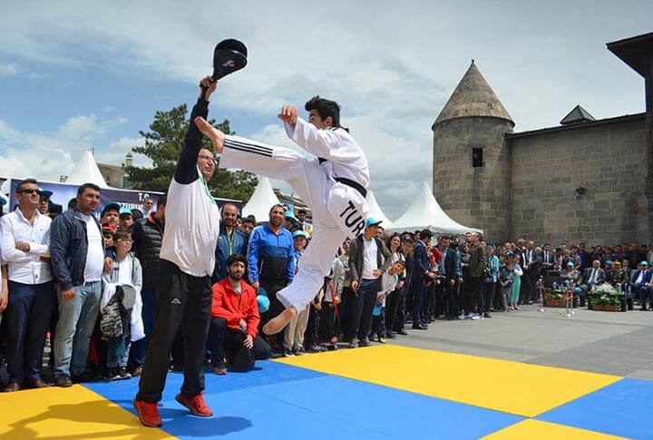 Haydi Çocuklar Spora! Ücretsiz Yaz Kursları Başlıyor