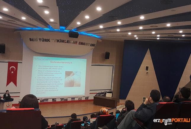 Sağlıkçılar Eğitime Alındı