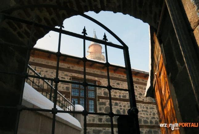 Erzurum Güzel Diyar, Rahmete Meyil Diyar