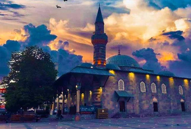 Erzurum Lalapaşa Camisinin Hava Savunma Sistemi Olduğunu Biliyor Muydunuz?
