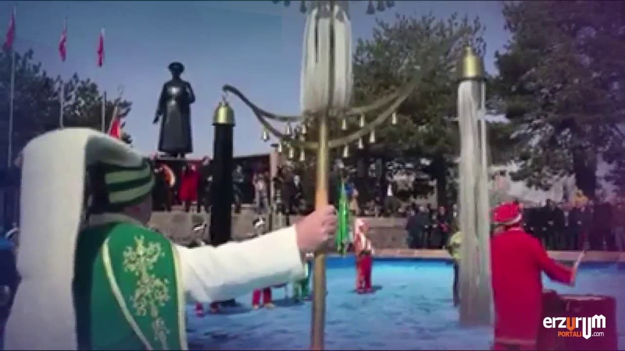 12 Mart Erzurum'un Kurtuluş Töreni Havuzbaşı Mehteran Gösterisi!