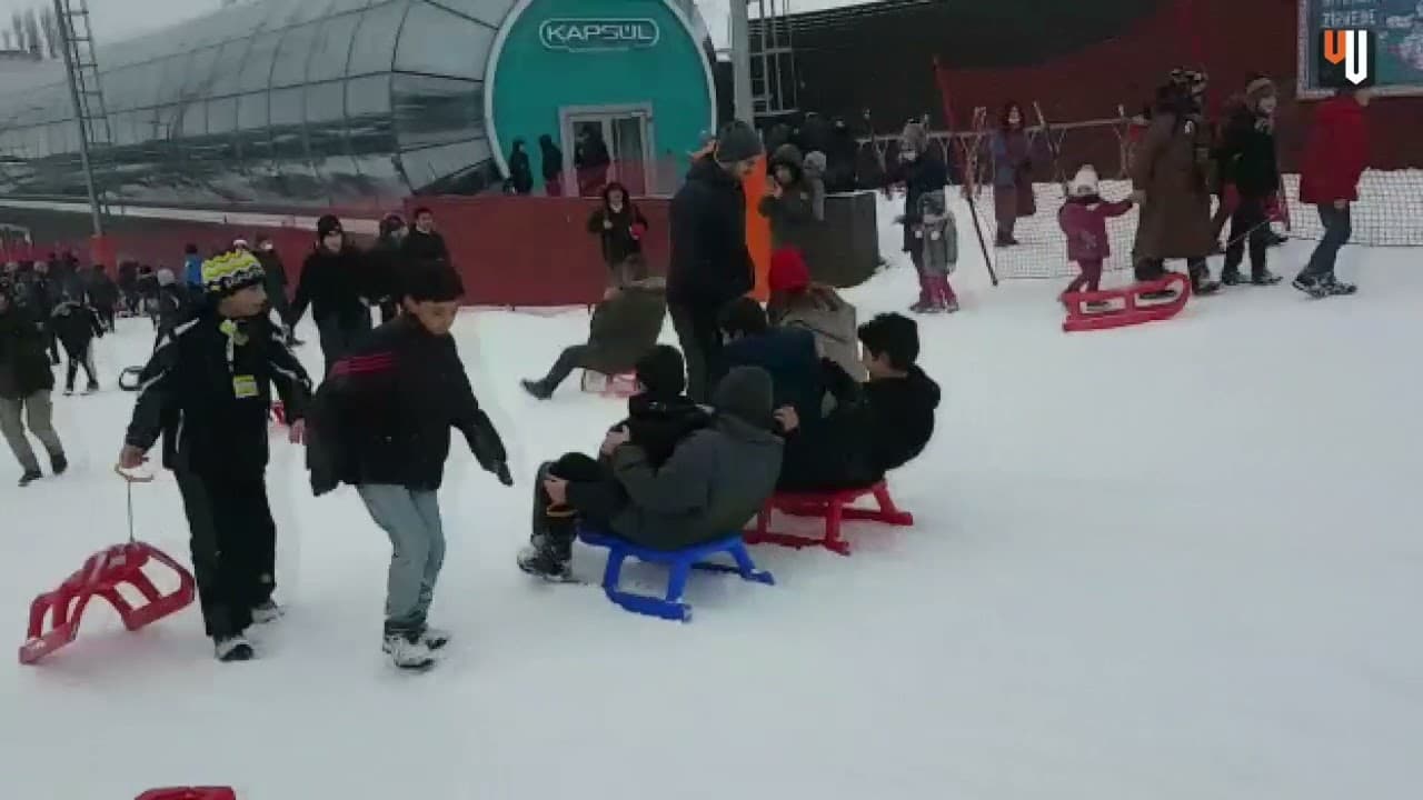 Yılın ilk Günü Palandöken Kayak Merkezi Doldu Taştı!