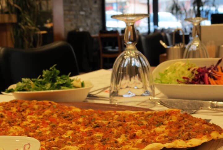 Lahmacun ve Dönerin Halk Günü Olur Mu?