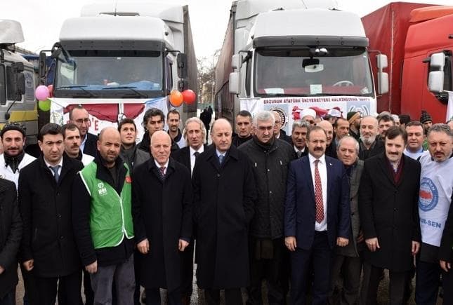 Halep'e Erzurum'dan 19 TIR dolusu yardım