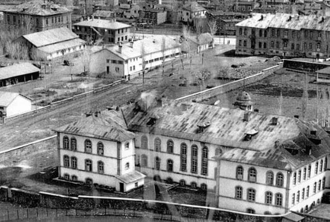 Osmanlı Döneminde Yapılan Binanın Tarihçesi ve Şu Anki Durumu