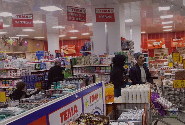 TEMA'da 3 Yıldızlı Ramazan Paketinde 22 Farklı Erzak Yer Alıyor