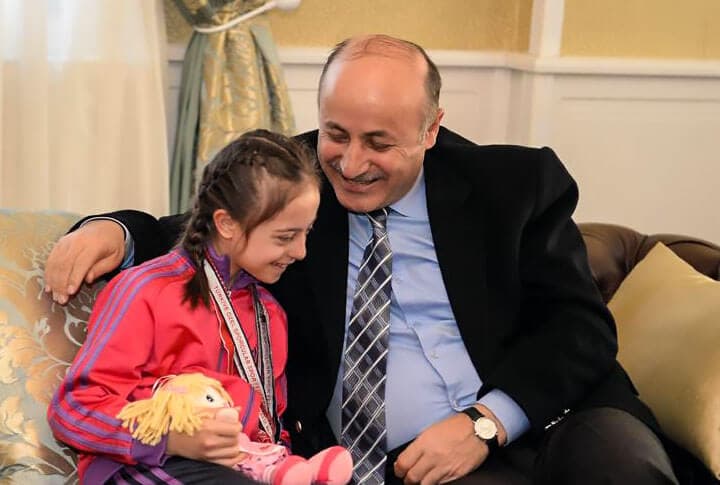 Onun Adı, 'Sümeyye' O Gülüyorsa Her Kes Gülmeli!