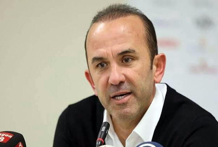 Mehmet Özdilek: Hüzünlü Bir Şekilde Erzurumspor'dan Ayrıldım