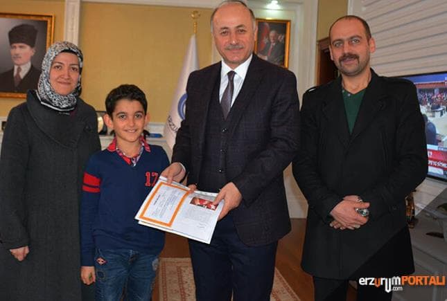 Şehit Kardeşinden Vali'ye Teşekkür