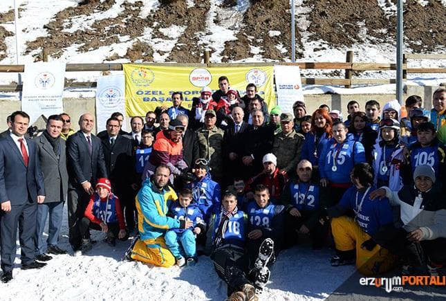 Özel Sporcular Erzurum'da, 'Parmak' Isırttı