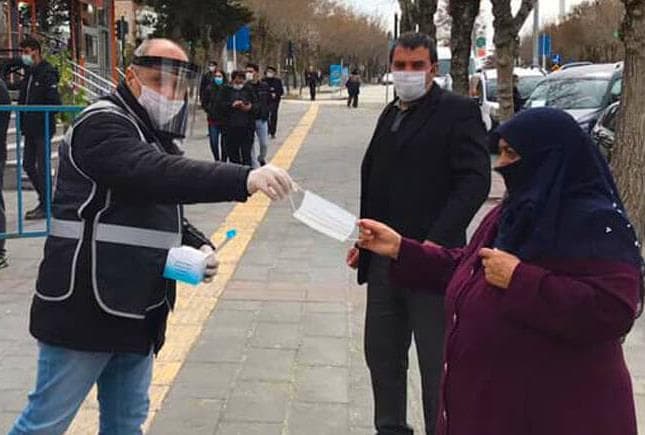 Erzurum'da Maske Nasıl Dağıtılacak?
