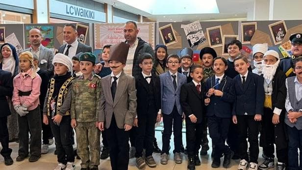 İstiklalden Ebediyete Bir Mektuptur Cumhuriyet Sergisi Büyük Katılımla Gerçekleşti