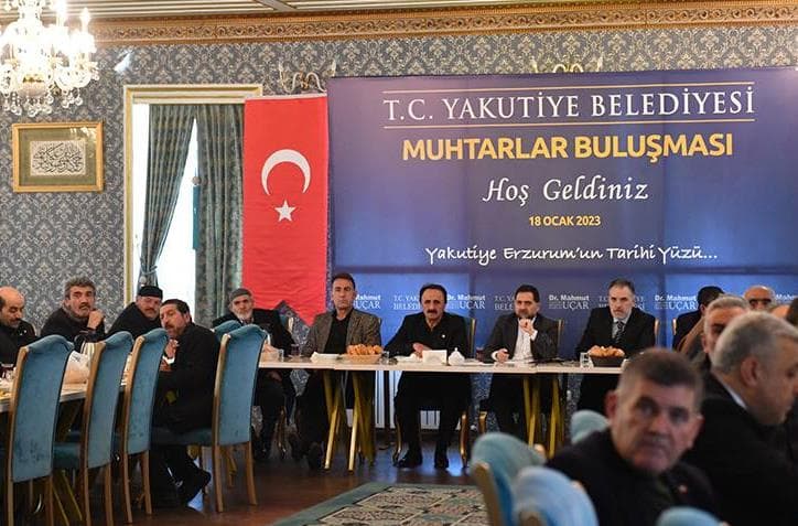 Yakutiye Belediye Başkanı Muhtarlarla Buluştu