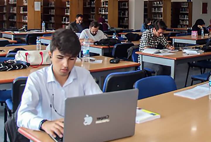 Atatürk Üniversitesi Prof. Dr. Fuat Sezgin Kütüphanesinde 200 Bin Eser Var! Peki Okuyan Var Mı?