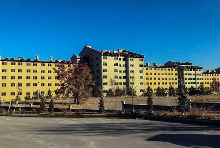 Büyük Umutlarla Yapılan Hastanede Yıkım Çalışmaları Başladı!
