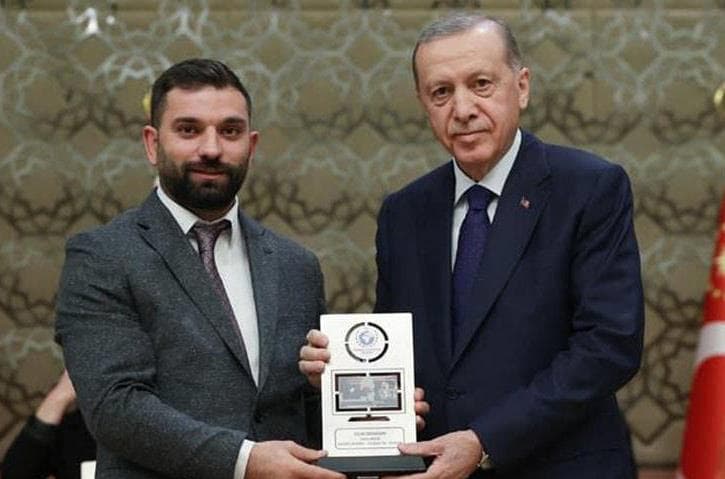 Kardelen TV, Yılın Programı-Anadolu Motifleri ödülüne layık görüldü.