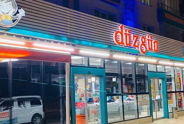 Ulusal Marketlerin Yapamadığını Yaptı!