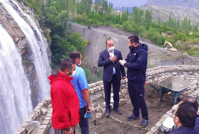 Uzundere ve Tortum Şelalesi Erzurum'un Antalya'sı Oluyor!