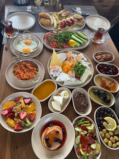 LOQMA CAFE