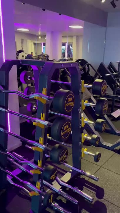 Q VIP GYM CENTER
