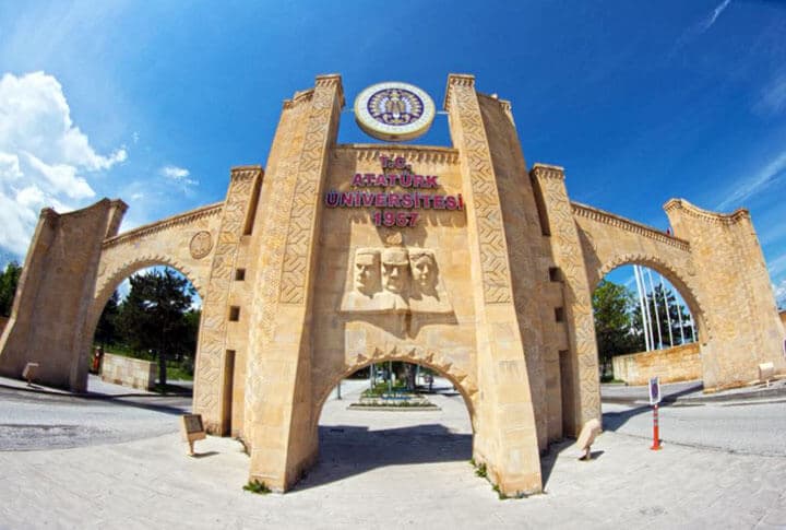 6 Alanda İlk 1000'e Giren Atatürk Üniversitesi'nin Dünya Sıralamaları