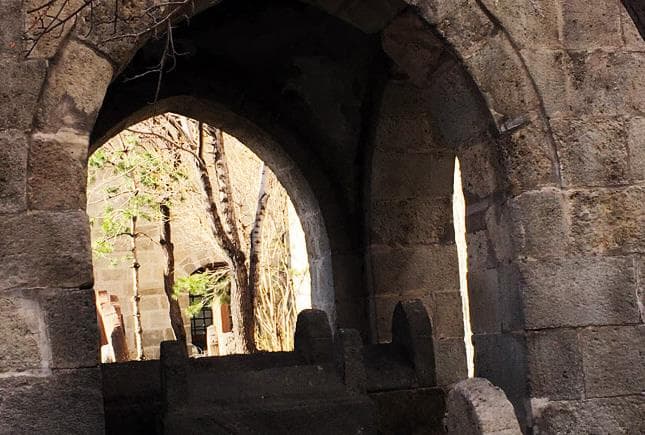 Erzurum'da Marav Han'ın Kızı Ane Hatun Türbesi!