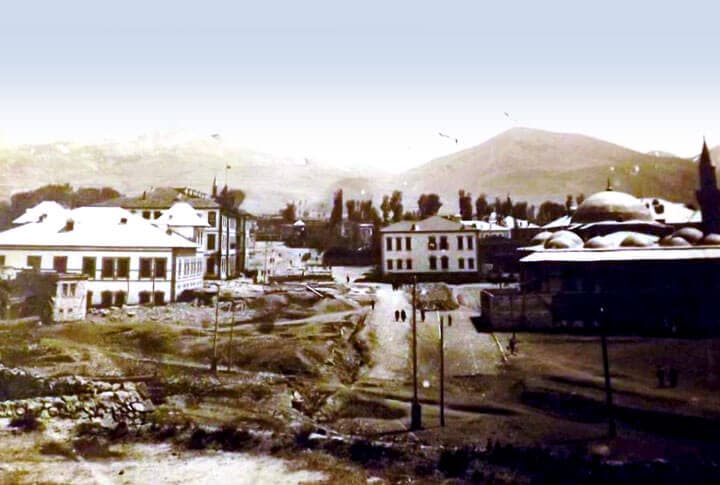 Yıllar Önce Böyleydi! 3 Fotoğrafla Şimdiki Hali