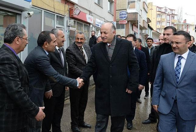 Vali Azizoğlu Hınıs, Karaçoban ve Karayazı Muhtarlarıyla Bir Araya Geldi